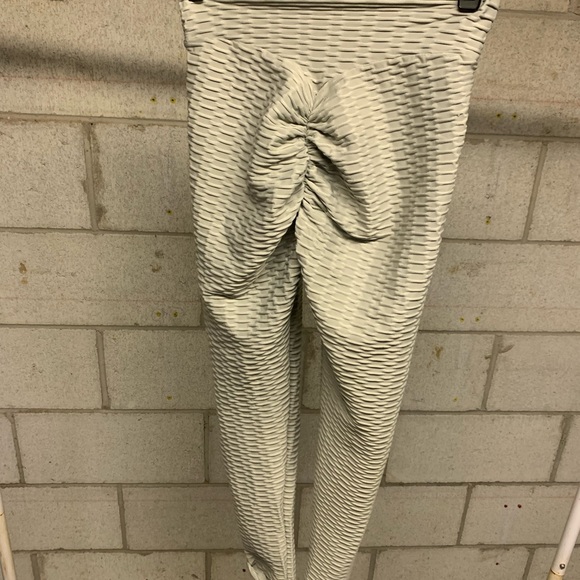 Women Leggings activewear - Picture 3 of 3